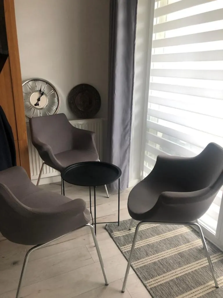 Mieszkanie 2 Pokojowe Z Ogrodkiem Plus Miejsce Postojowe Na Zewnatrz Nr 126 Gdańsk Apartament