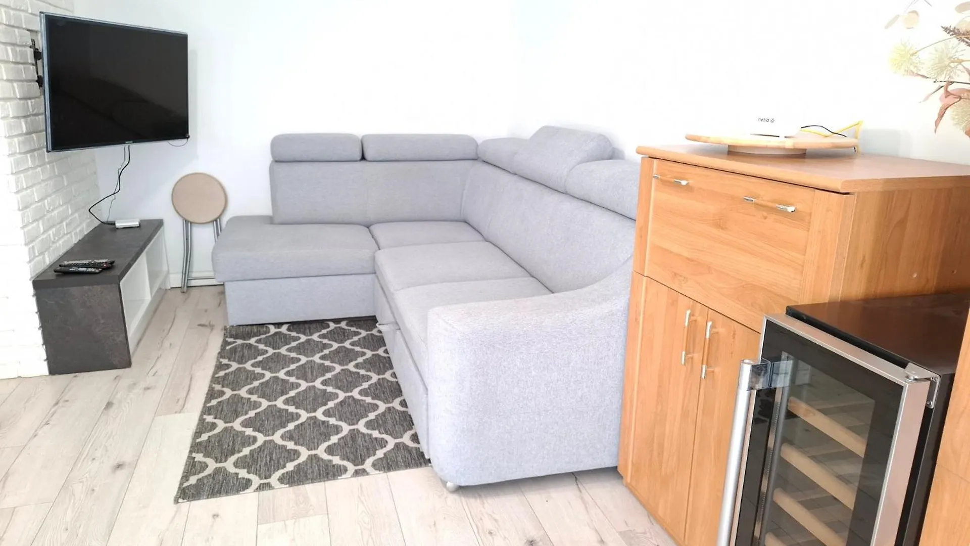 Apartament Mieszkanie 2 Pokojowe Z Ogrodkiem Plus Miejsce Postojowe Na Zewnatrz Nr 126 Gdańsk